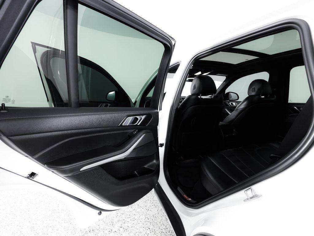 BMW X5 xDrive40i Sports Activity Vehicle 2022