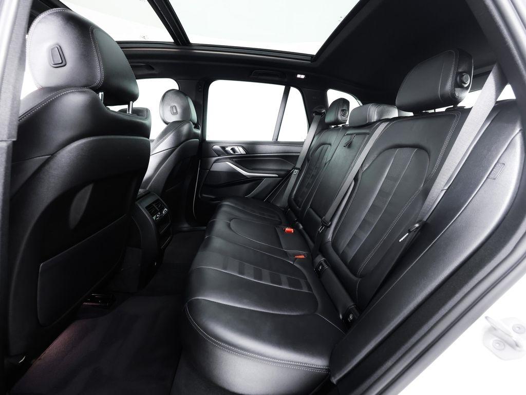BMW X5 xDrive40i Sports Activity Vehicle 2022