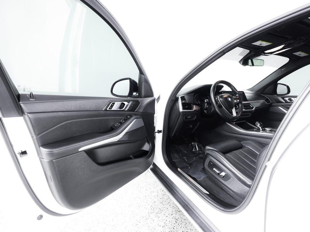 BMW X5 xDrive40i Sports Activity Vehicle 2022