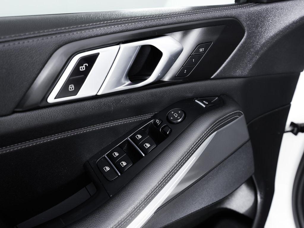 BMW X5 xDrive40i Sports Activity Vehicle 2022