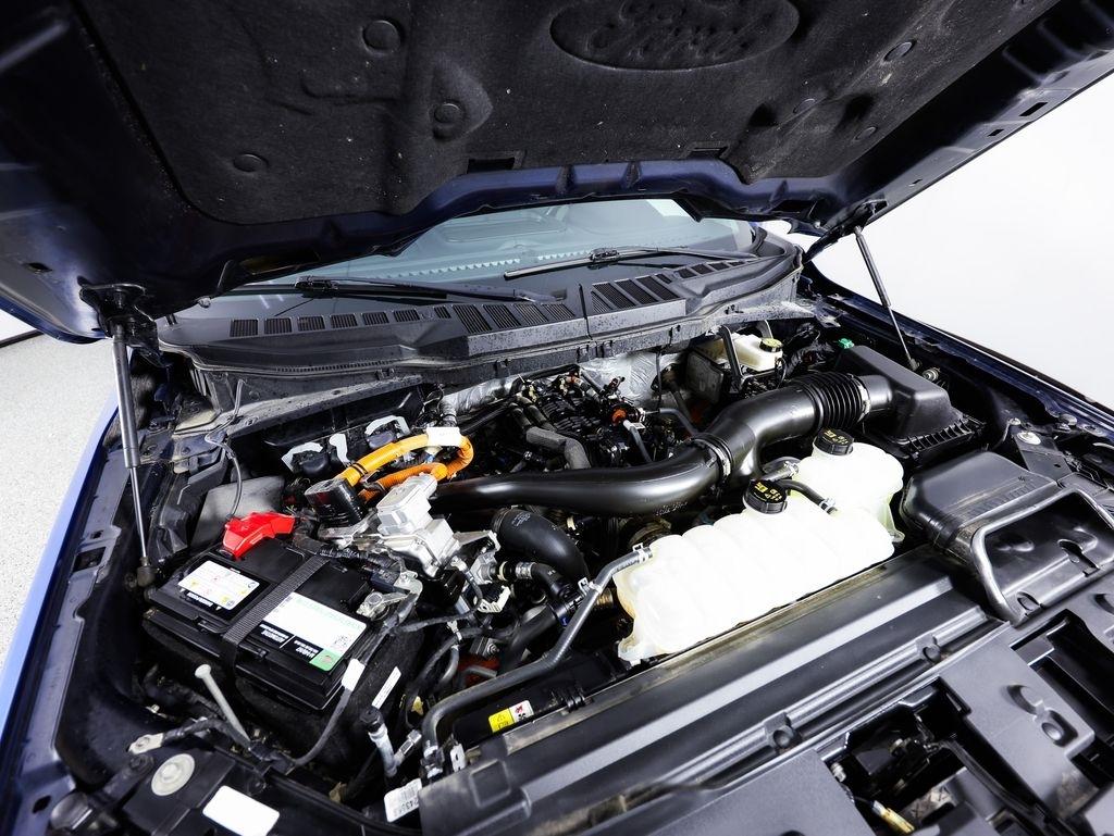 Ford F-150 XLT 4WD SuperCrew 5.5' Box 2025