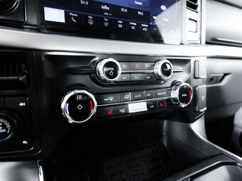 Ford F-150 XLT 4WD SuperCrew 5.5' Box 2025