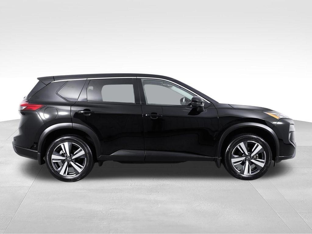 Nissan Rogue AWD SL 2025