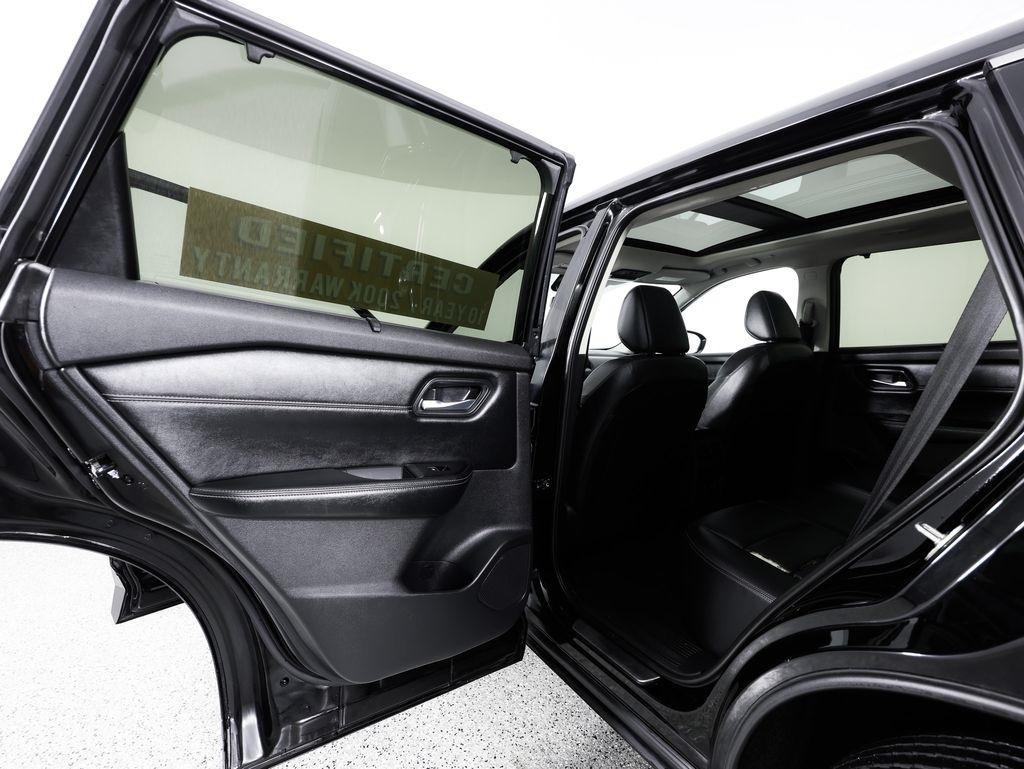 Nissan Rogue AWD SL 2025