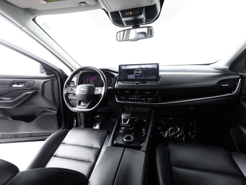 Nissan Rogue AWD SL 2025