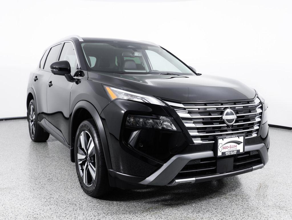 Nissan Rogue AWD SL 2025