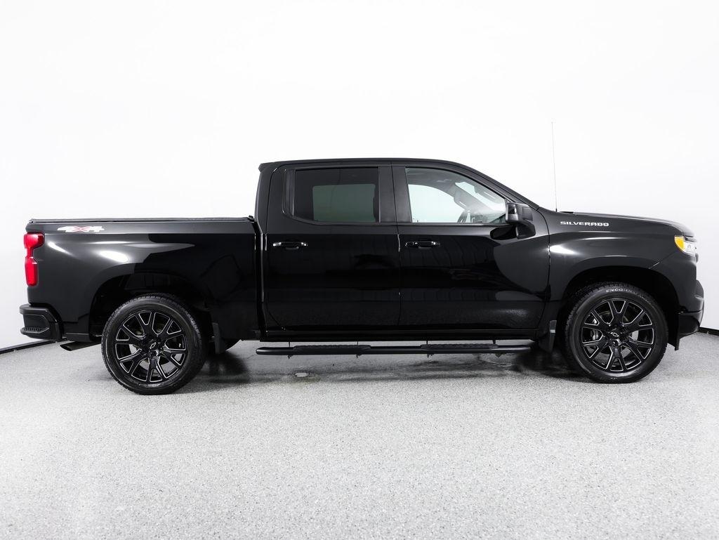 Chevrolet Silverado 1500 4WD Crew Cab 147" RST 2022