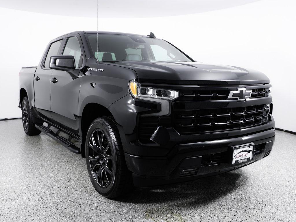 Chevrolet Silverado 1500 4WD Crew Cab 147" RST 2022