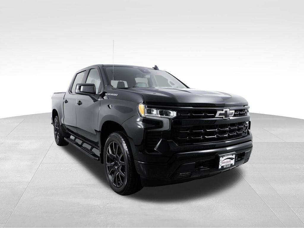 Chevrolet Silverado 1500 4WD Crew Cab 147" RST 2022