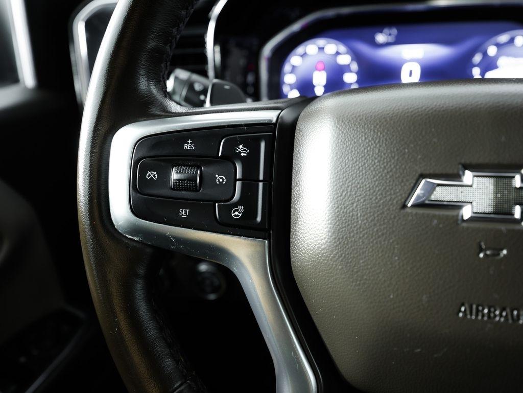 Chevrolet Silverado 1500 4WD Crew Cab 147" RST 2022