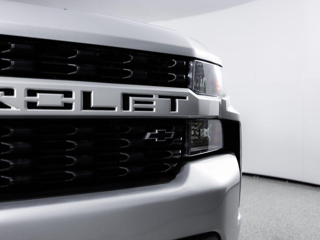Chevrolet Silverado 1500 LTD 4WD Crew Cab 147" Custom 2022