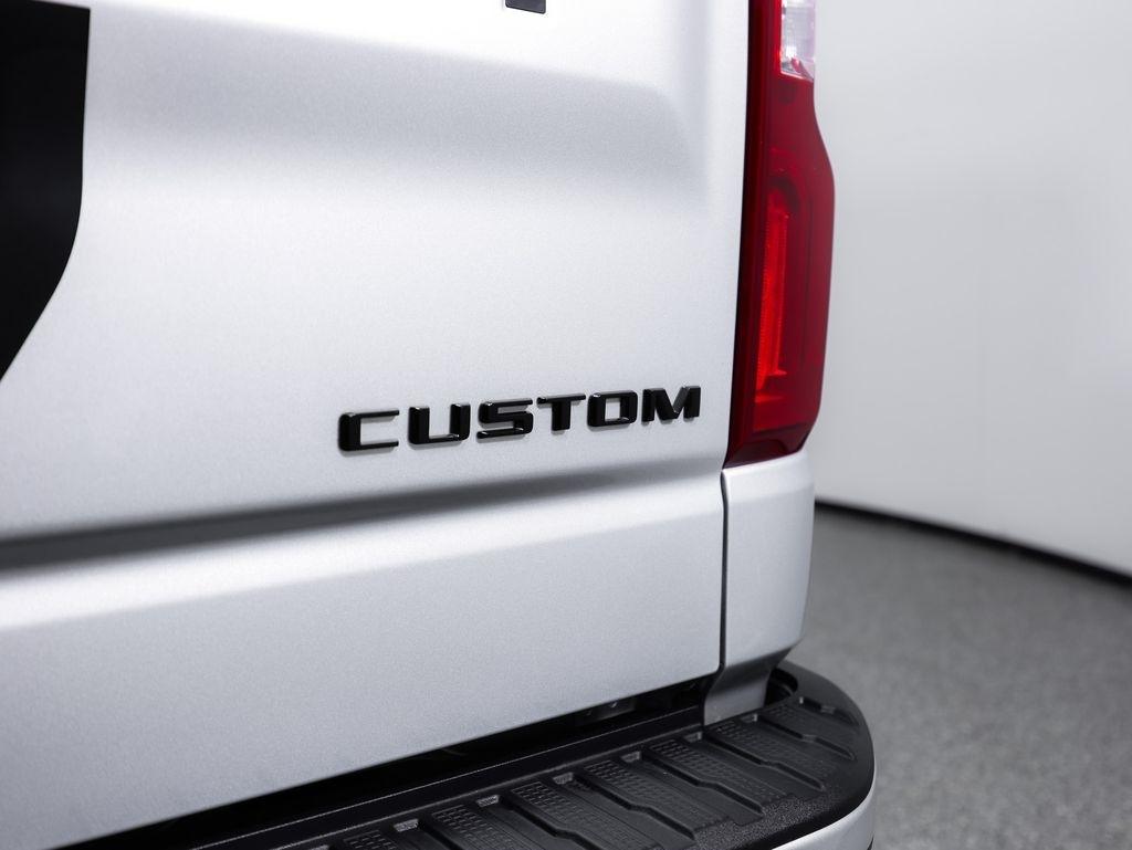 Chevrolet Silverado 1500 LTD 4WD Crew Cab 147" Custom 2022