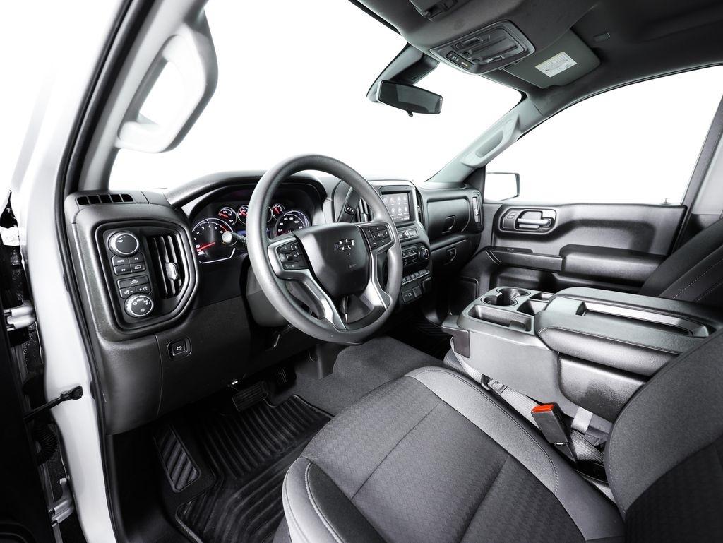 Chevrolet Silverado 1500 LTD 4WD Crew Cab 147" Custom 2022