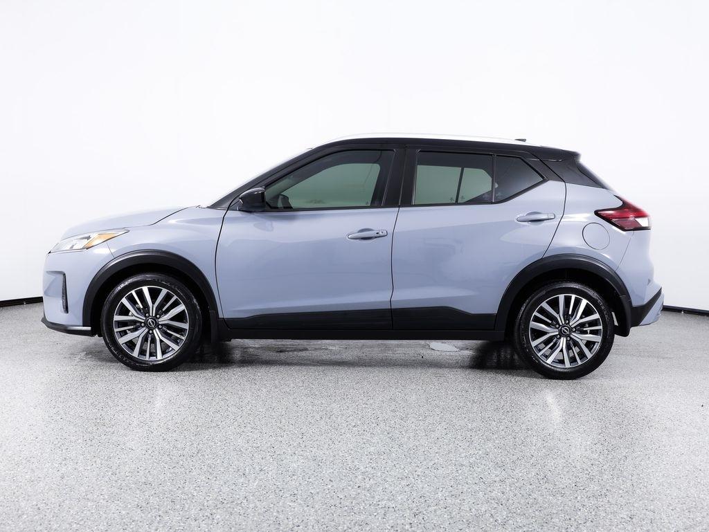 Nissan Kicks SV FWD 2024