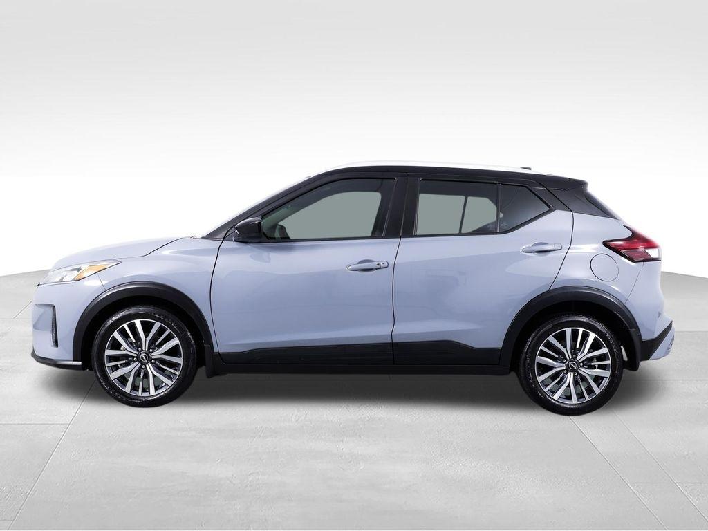 Nissan Kicks SV FWD 2024