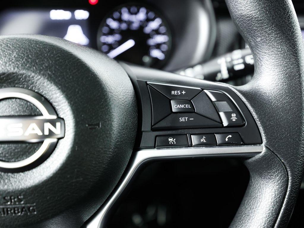 Nissan Kicks SV FWD 2024