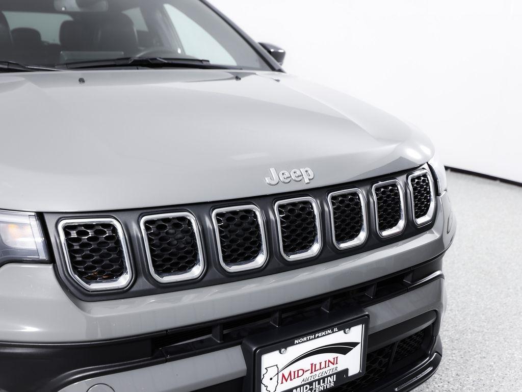 Jeep Compass Latitude Lux 4x4 2024
