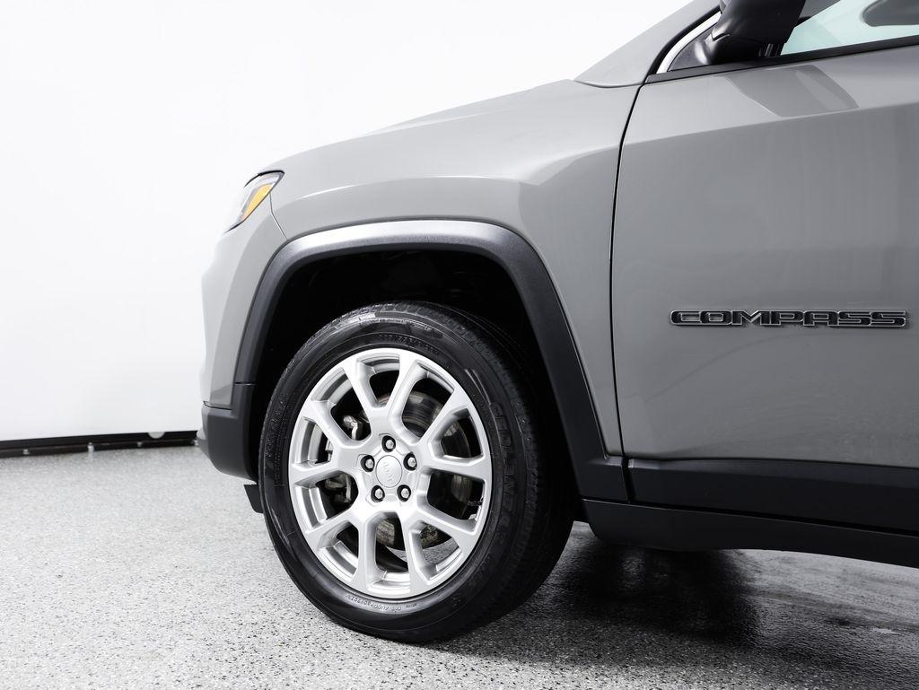 Jeep Compass Latitude Lux 4x4 2024