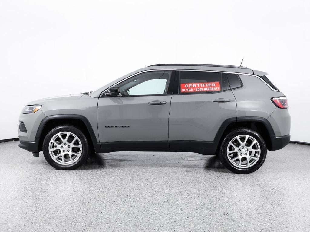 Jeep Compass Latitude Lux 4x4 2024