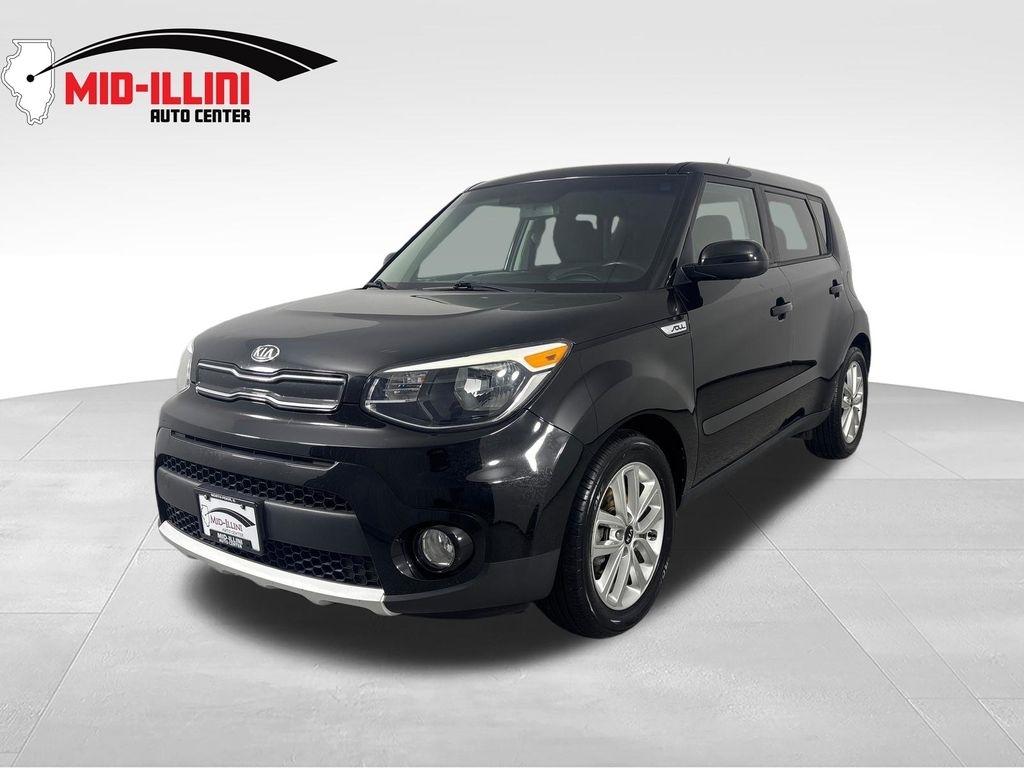 2017 Kia Soul + Auto