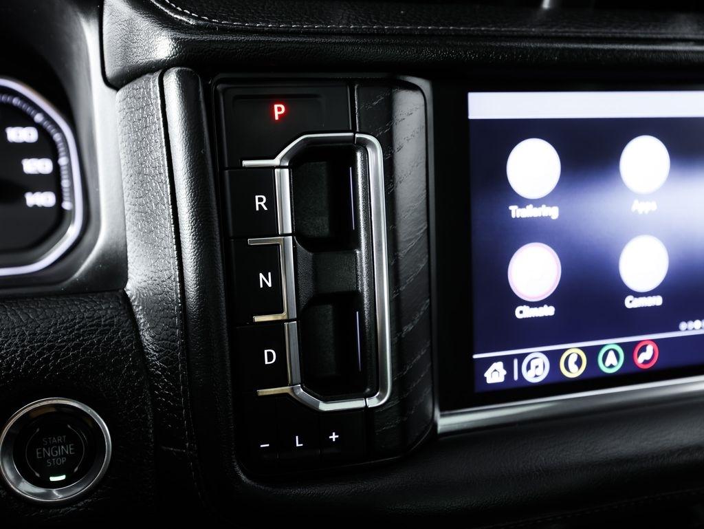 GMC Yukon XL 4WD 4dr Denali 2021