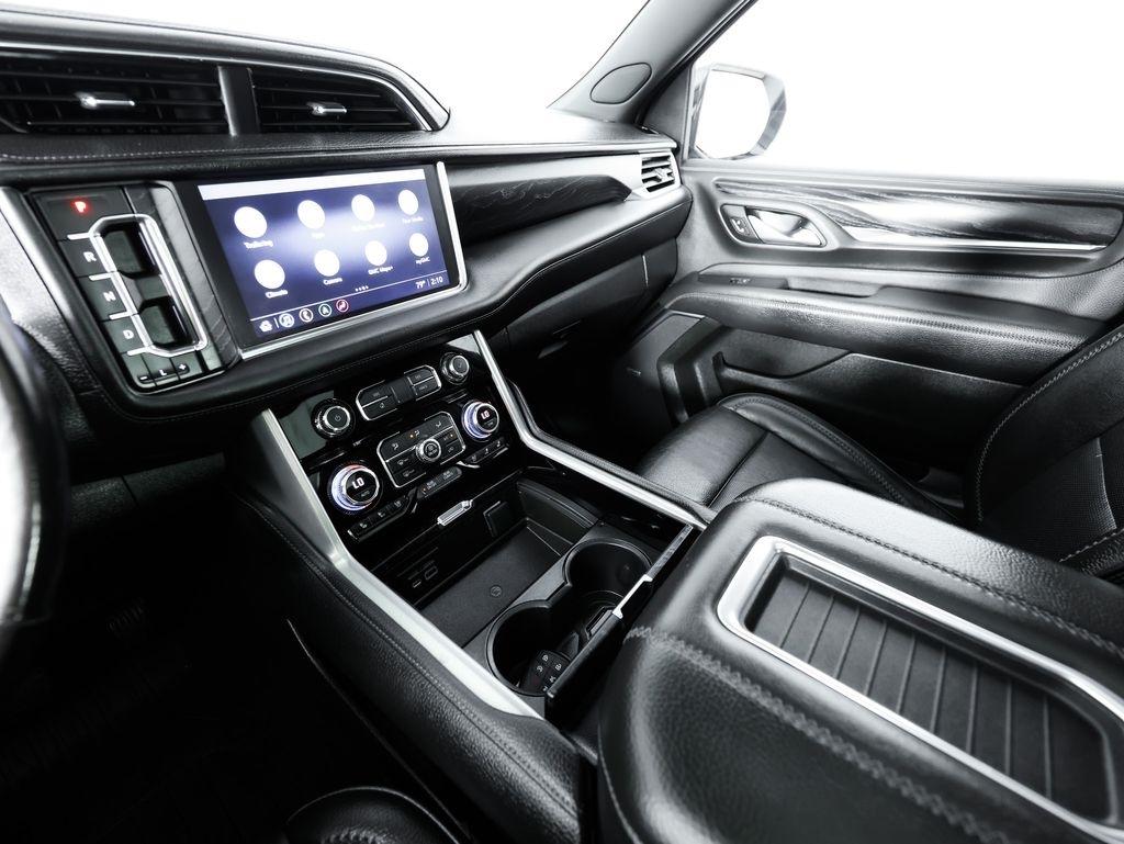 GMC Yukon XL 4WD 4dr Denali 2021