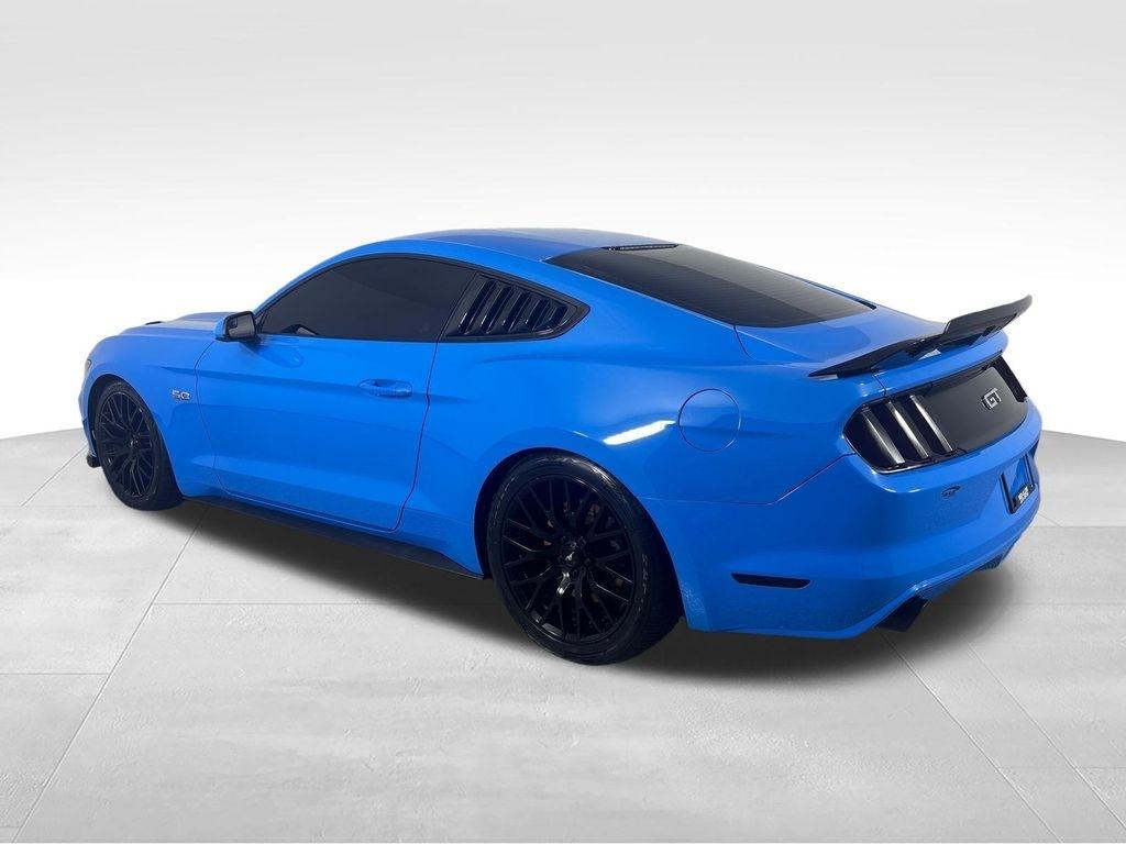 Ford Mustang GT Fastback 2017