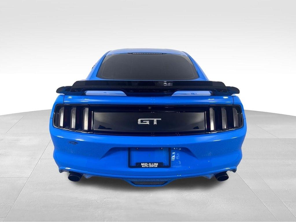 Ford Mustang GT Fastback 2017