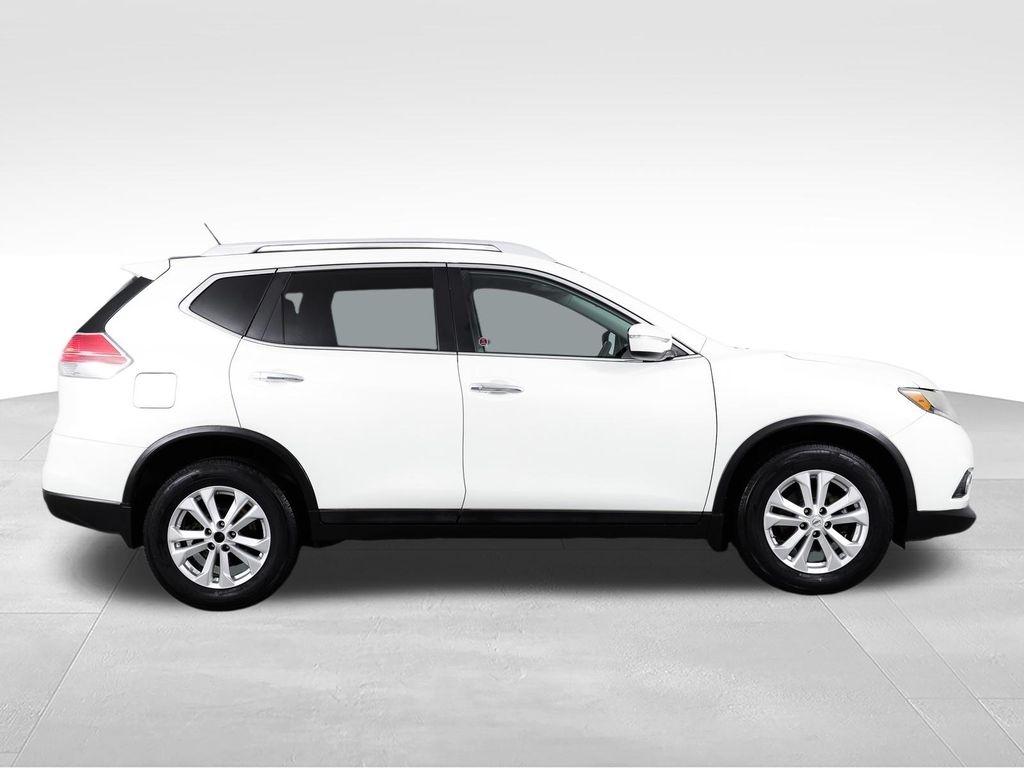 Nissan Rogue AWD 4dr SV 2015