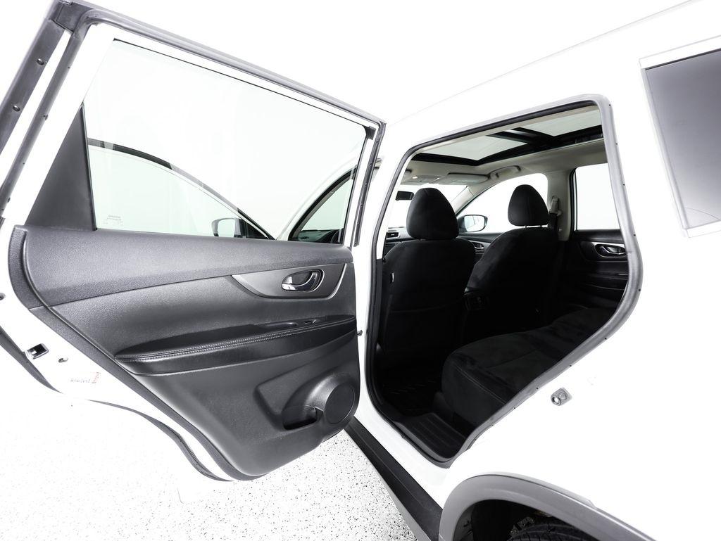 Nissan Rogue AWD 4dr SV 2015