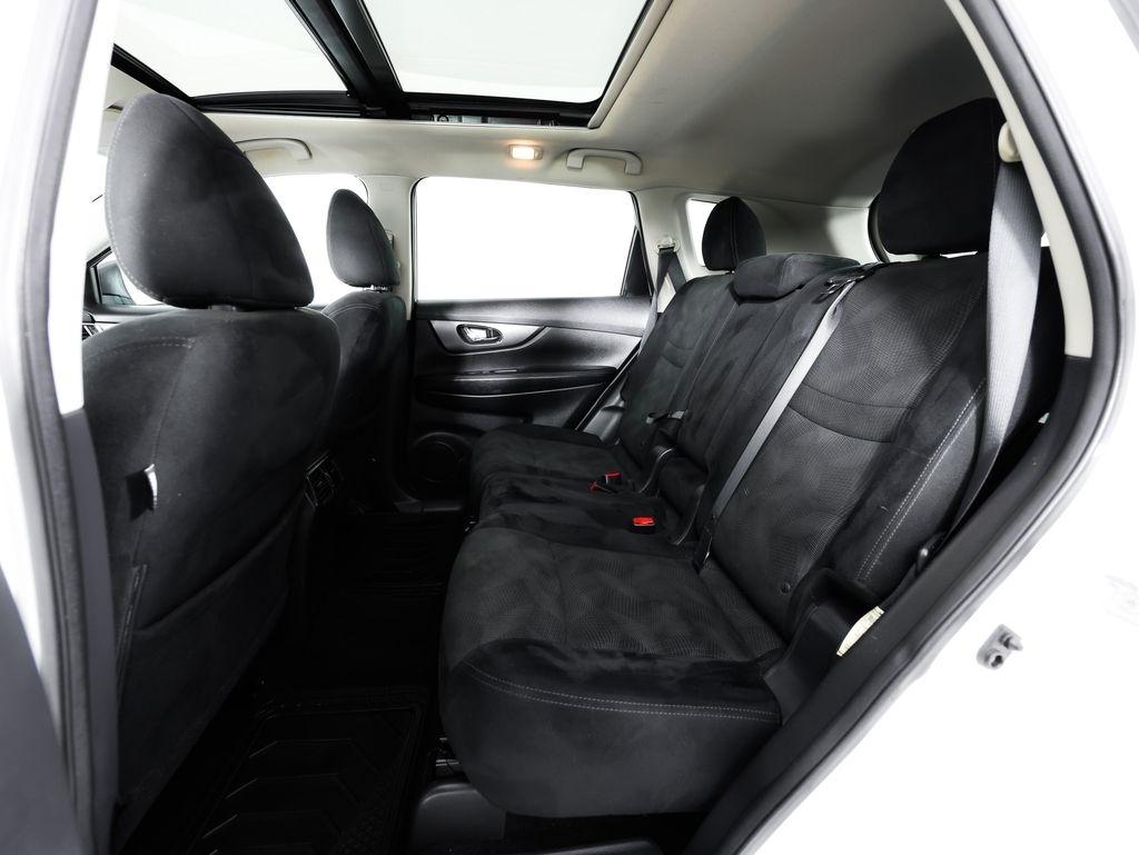 Nissan Rogue AWD 4dr SV 2015