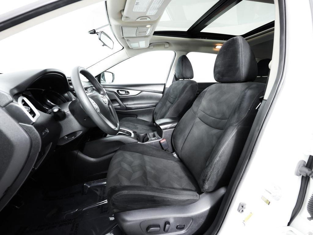Nissan Rogue AWD 4dr SV 2015