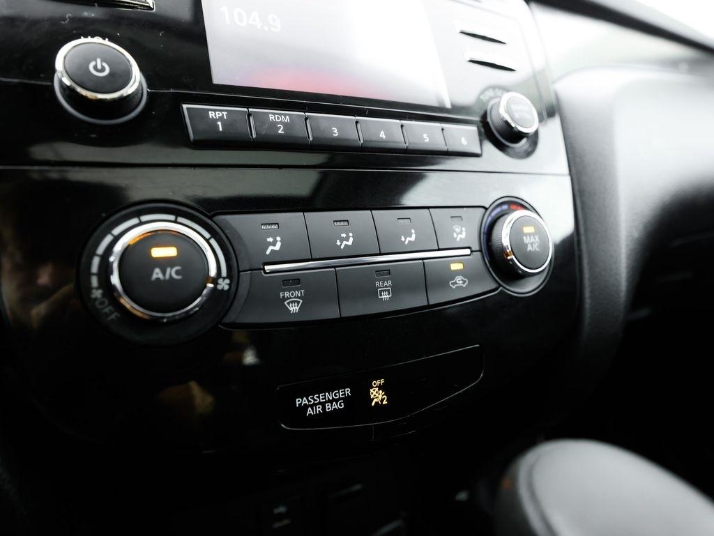Nissan Rogue AWD 4dr SV 2015