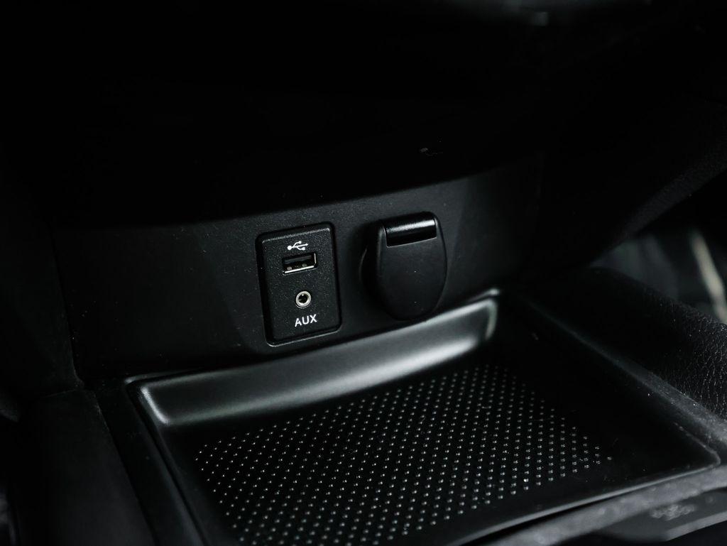 Nissan Rogue AWD 4dr SV 2015