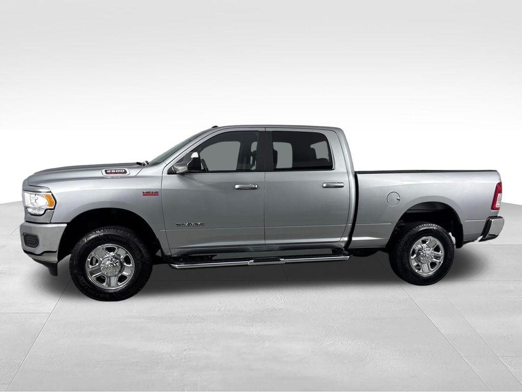 RAM 2500 Big Horn 4x4 Crew Cab 6'4" Box 2021
