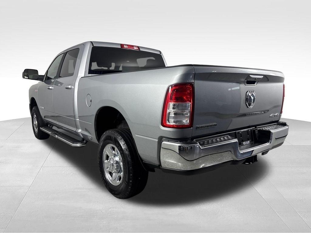 RAM 2500 Big Horn 4x4 Crew Cab 6'4" Box 2021