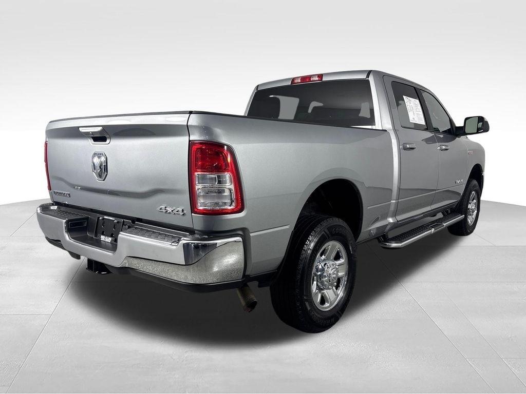 RAM 2500 Big Horn 4x4 Crew Cab 6'4" Box 2021