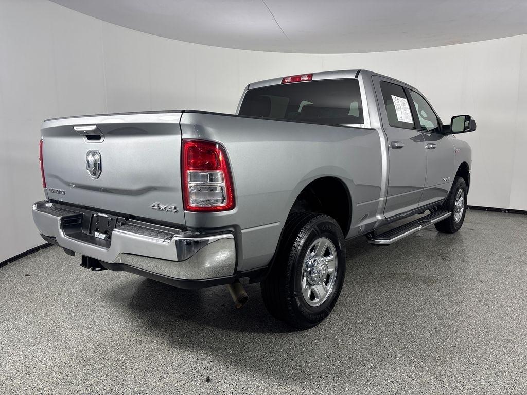 RAM 2500 Big Horn 4x4 Crew Cab 6'4" Box 2021