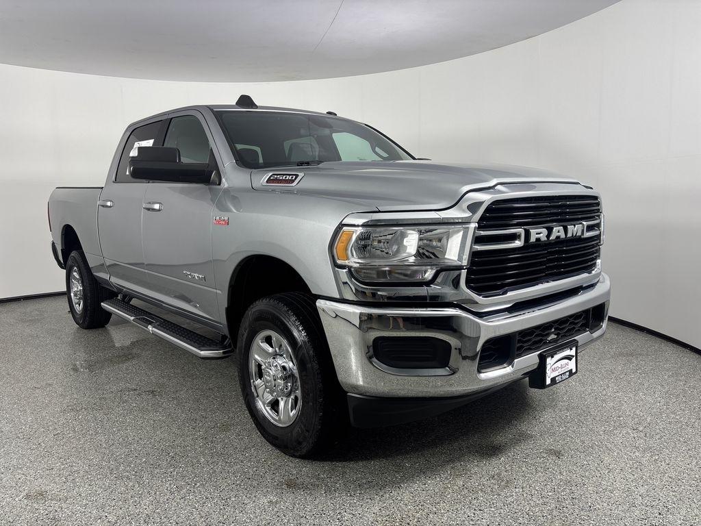 RAM 2500 Big Horn 4x4 Crew Cab 6'4" Box 2021