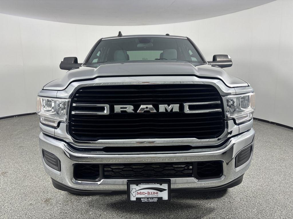 RAM 2500 Big Horn 4x4 Crew Cab 6'4" Box 2021