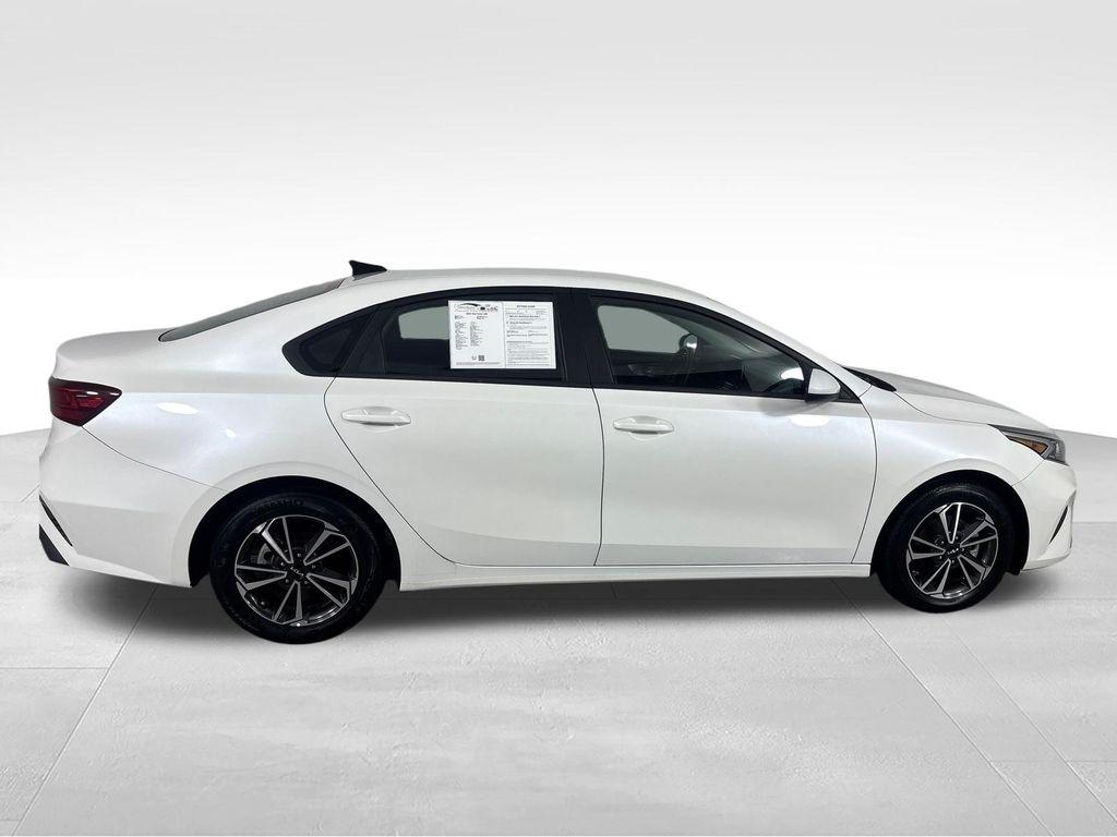 Kia Forte LXS IVT 2024