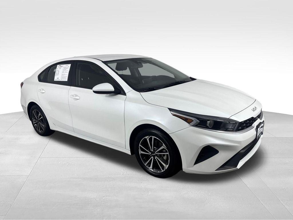 Kia Forte LXS IVT 2024