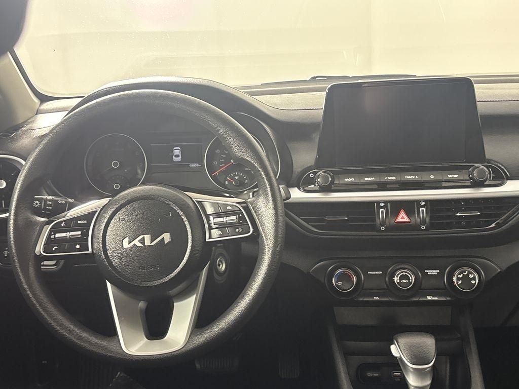 Kia Forte LXS IVT 2024