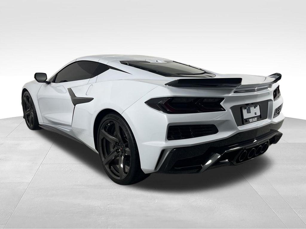 Chevrolet Corvette 2dr Z06 Cpe w/3LZ 2023