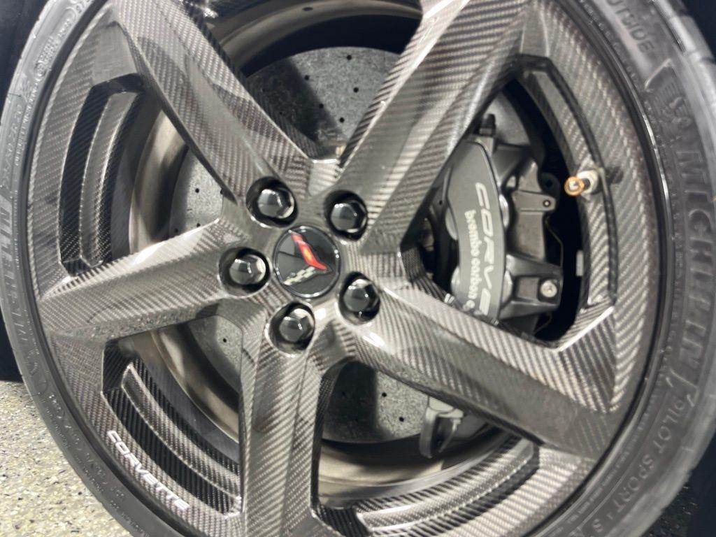 Chevrolet Corvette 2dr Z06 Cpe w/3LZ 2023