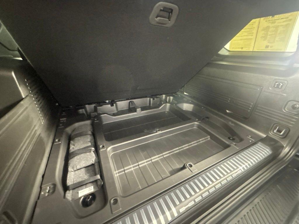 GMC HUMMER EV SUV e4WD 4dr 3X 2024
