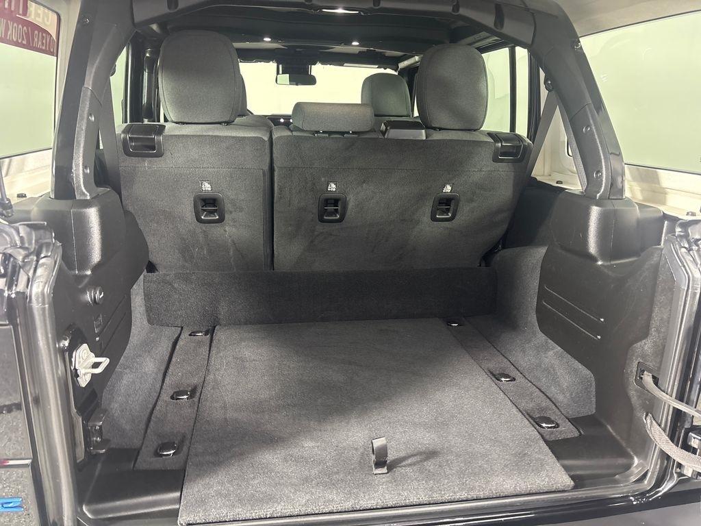 Jeep Wrangler 4xe Sahara 4x4 2024
