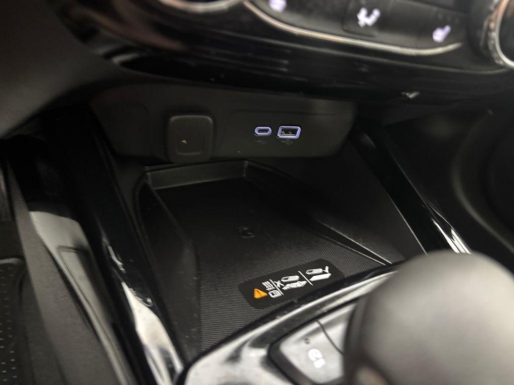 Chevrolet Trax FWD 4dr ACTIV 2026