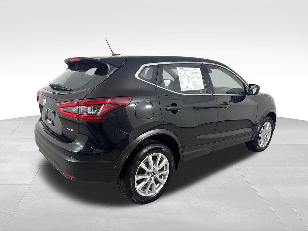 Nissan Rogue Sport AWD S 2021