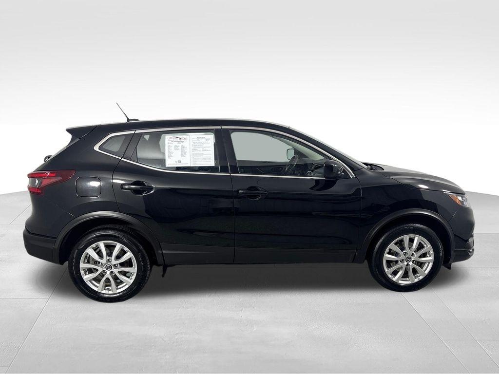 Nissan Rogue Sport AWD S 2021
